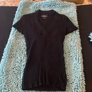 Short sleeved sweater